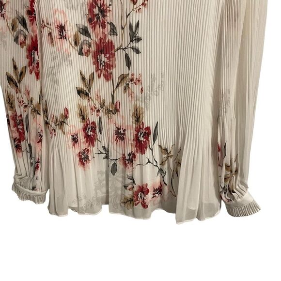 White House Black Market Floral Pleated High Collar Blouse Size 2 - Picture 5 of 8